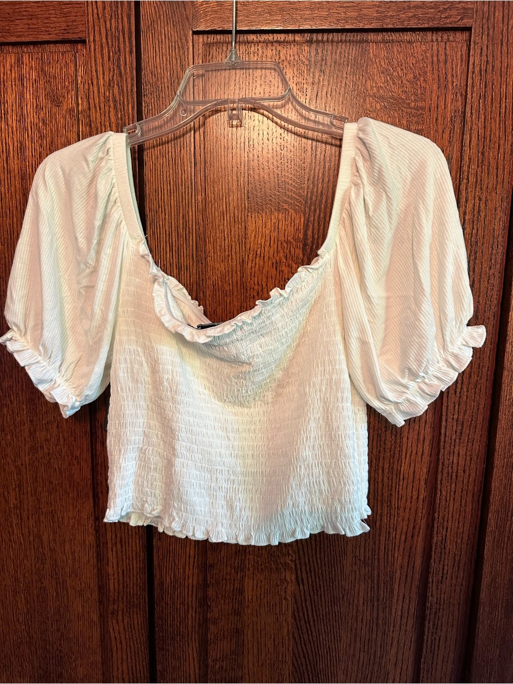 Forever 21 White Smocked Puff Sleeve Crop Top - Picture 2 of 3